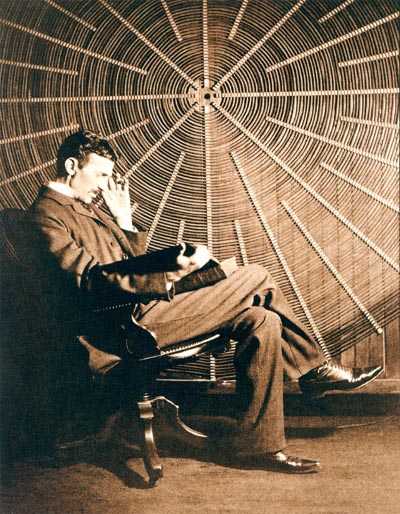 Nikola Tesla um 1900