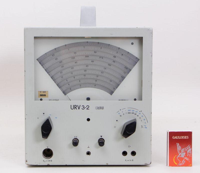 HF-Röhrenvoltmeter URV2-3 