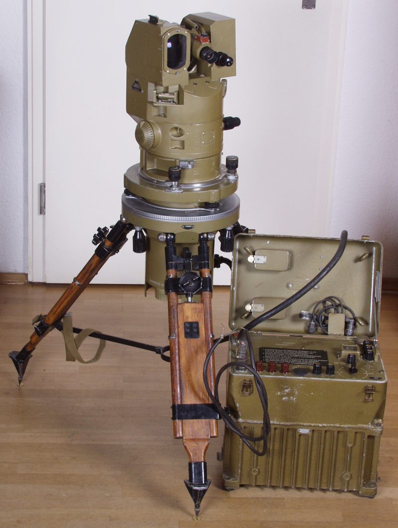 1G17 Gyrotheodolit, Artilleriecompass, Gyrocompass, Gyrotheodolite