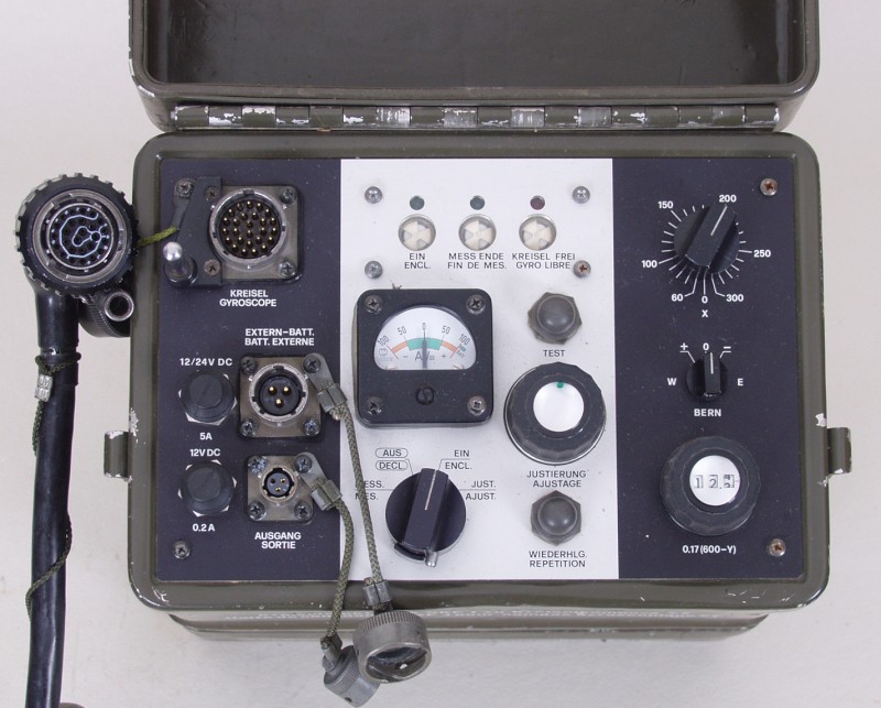 Gyrotheodolite Wild 77, Kreiselkompass 77