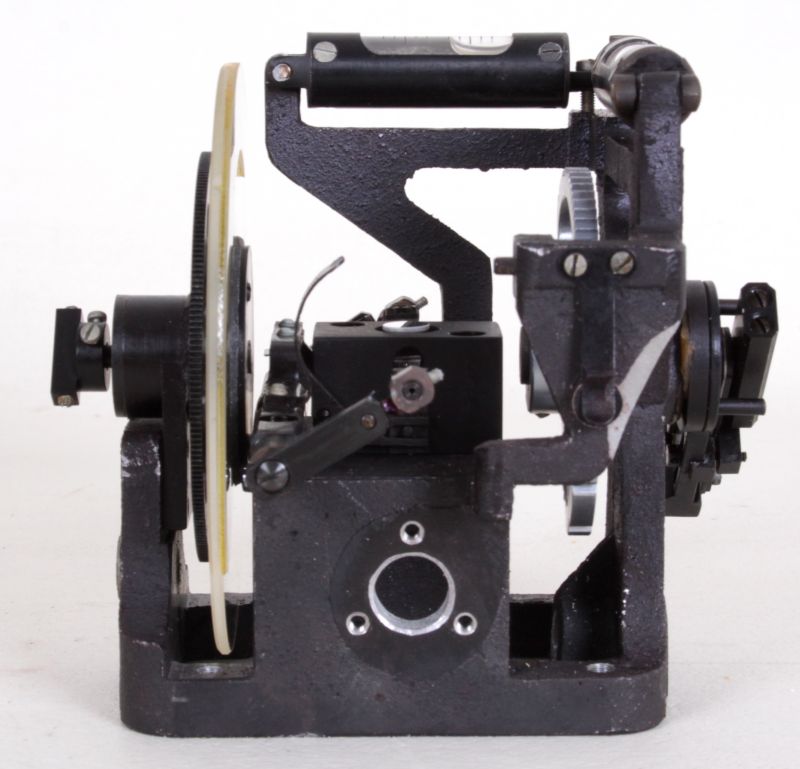 Magnetometer, Erdmagnetische Vertikalfeldwaage M-27M, russ. М-27М