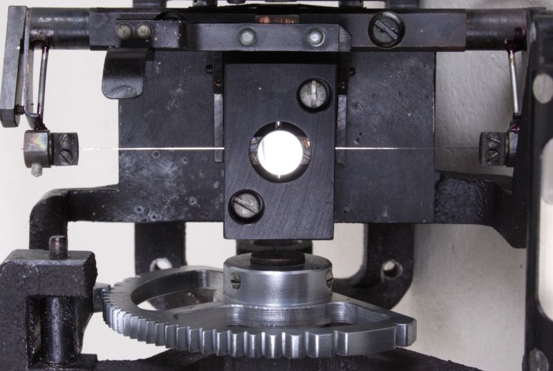 Magnetometer, Erdmagnetische Vertikalfeldwaage M-27M, russ. М-27М