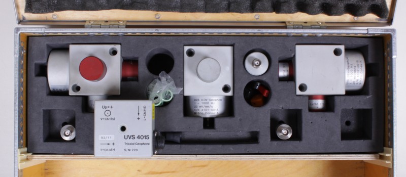 UVS Vibration Control System