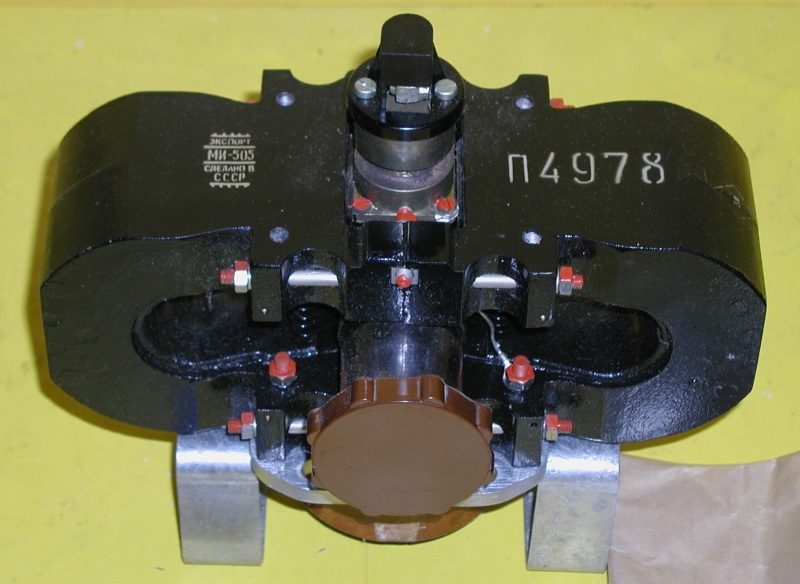 russisches Magnetron MI-505, russisch МИ-505)