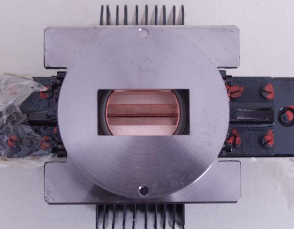 russisches Magnetron MI-519, russisch МИ-519 