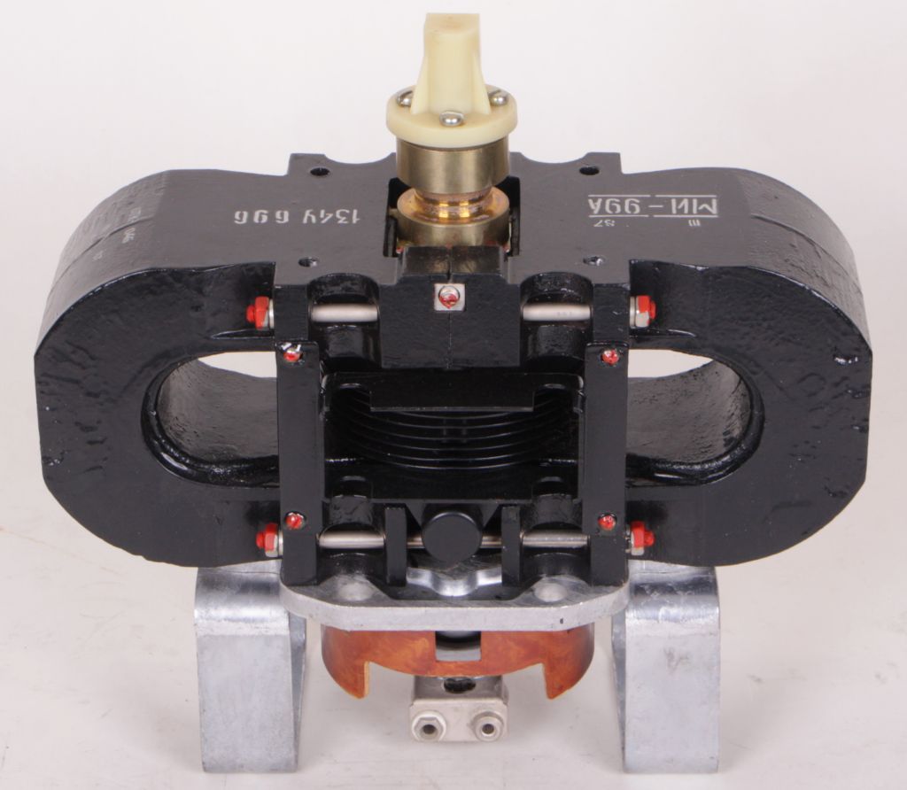 Magnetron, Impulsmagnetron MI-99A, russisch МИ-99А