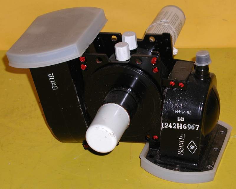 russisches Magnetron, Amplitron, Platinotron MIU-52 (UMI-203), russisch МИУ-52 (УМИ-203)