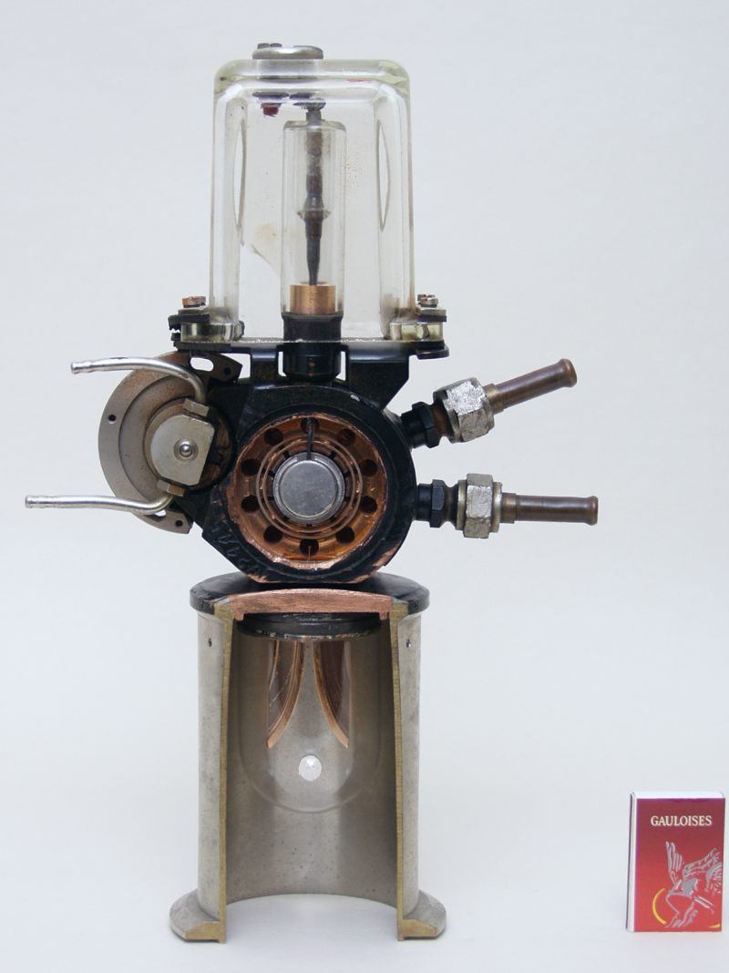 Schnittmodell Magnetron