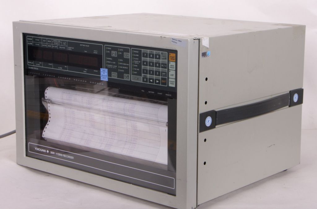 Yokogawa 3081 Hybrid Recorder, 30-Kanal-Schreiber