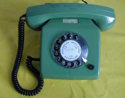 DDR-Telefon grün 