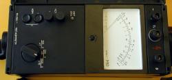 Megaohmmeter F4102/1 