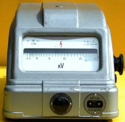 Kilovoltmeter C196 Hochspannungs- HF- Voltmeter (S-196, С-196) 