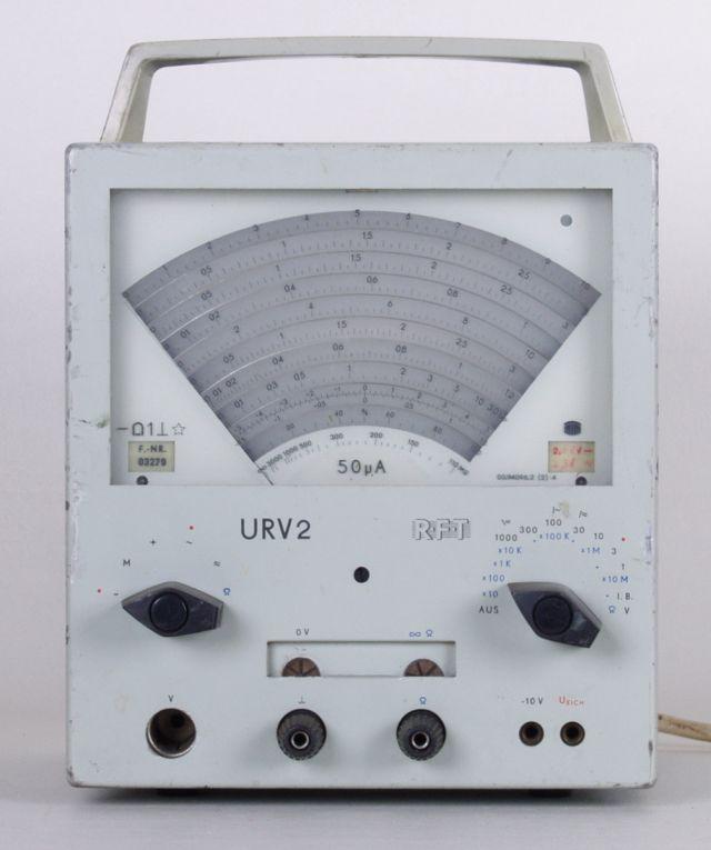 HF-Röhrenvoltmeter URV2