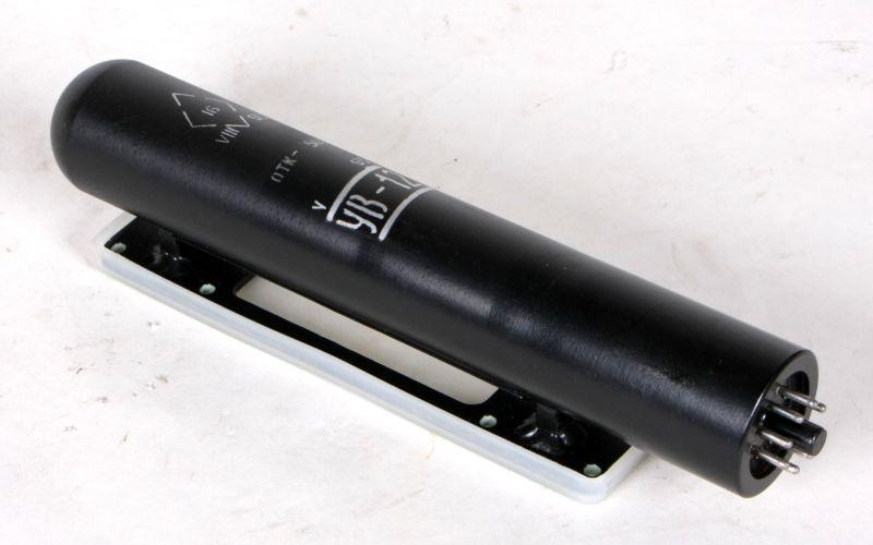 UV-12 УВ-12 Wanderfeldröhre