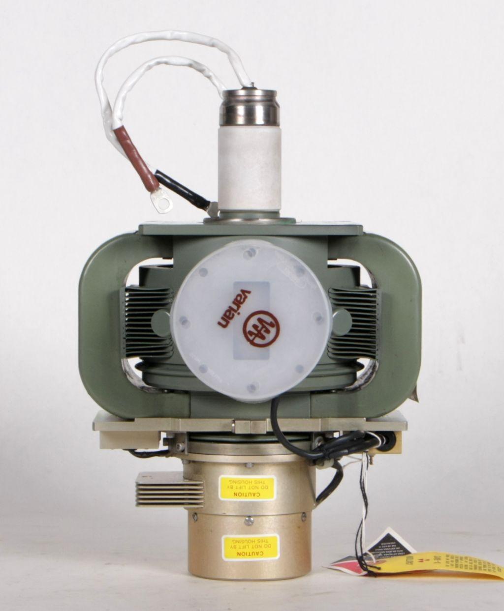 Magnetron, Impulsmagnetron Varian VMC-1587 