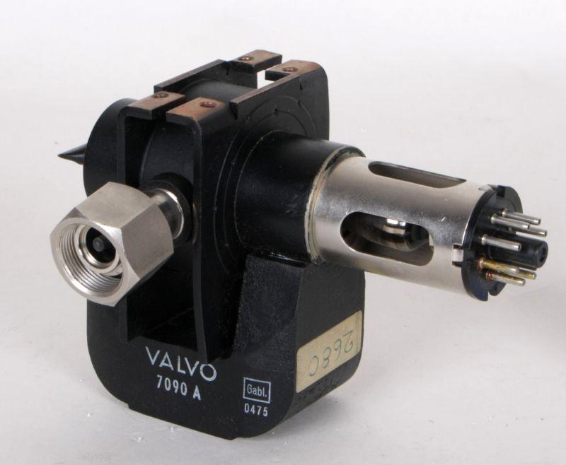 Magnetron 7090 Valvo