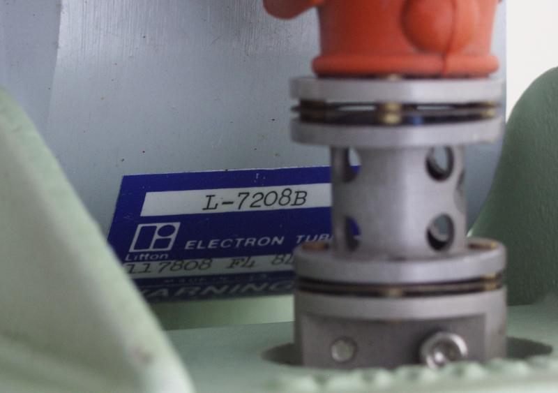 Modul mit Magnetron L-7208B von Litton