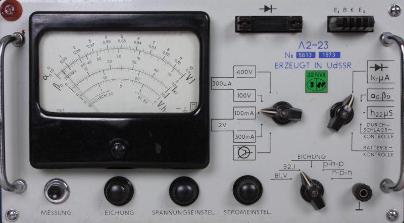 Halbleitermessgerät L2-23 (russisch Л2-23)
