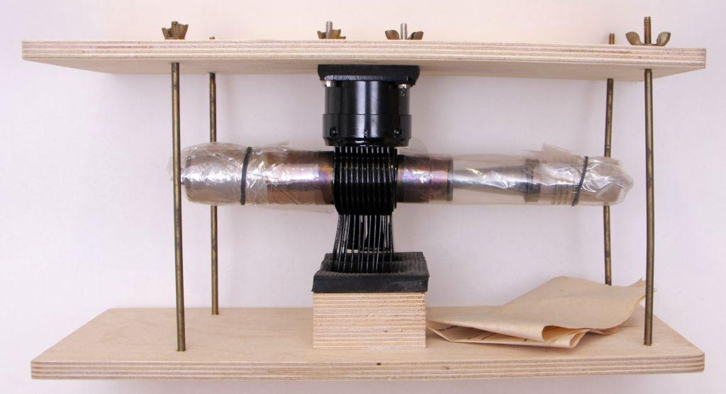 russisches Magnetron MI-326, russisch МИ-326