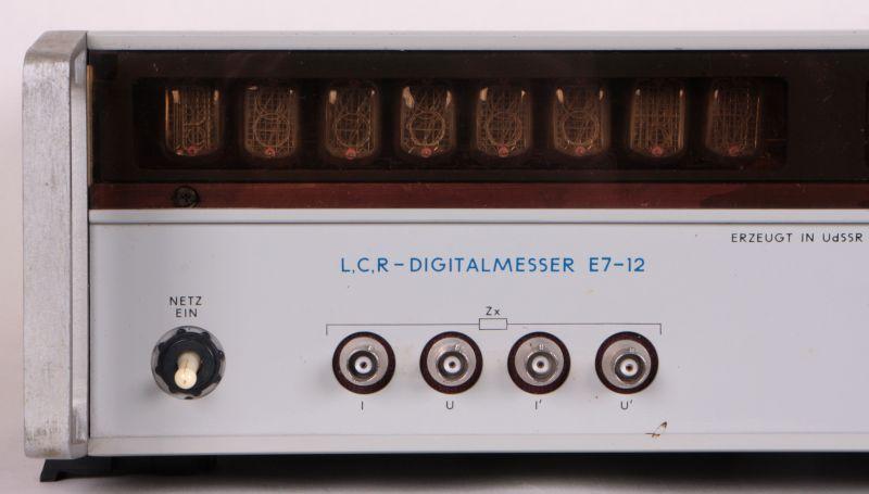 LCR-Digitalmesser E7-12, russisch Измеритель RLC Е7-12