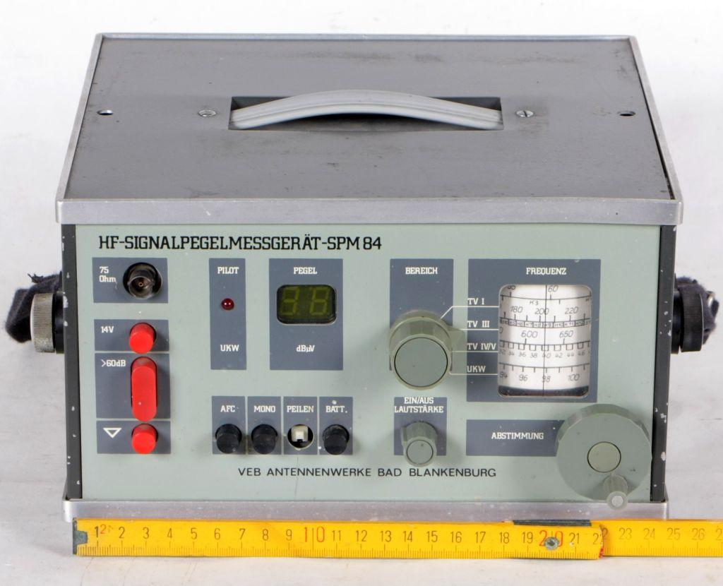 Messtechnik Funktechnik Roehren, HF-Signalpegelmessgerät-SPM 84
