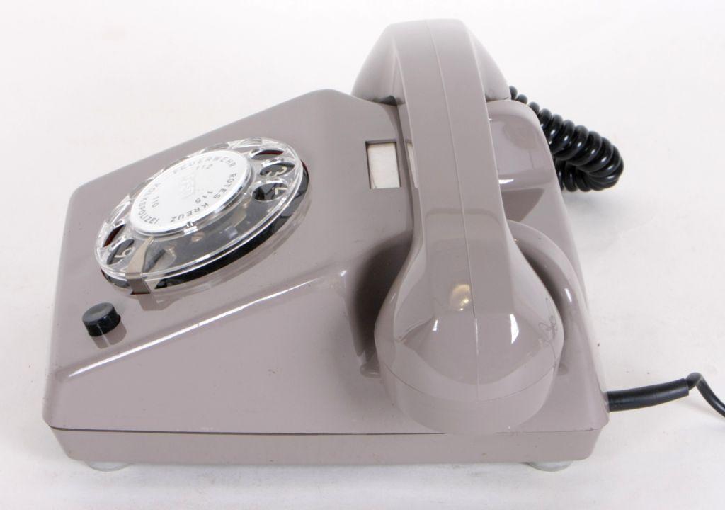 Telefon, Wählscheibentelefon, DDR, Alpha, grau