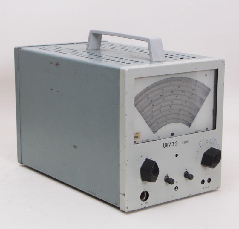 HF-Röhrenvoltmeter URV2-3 